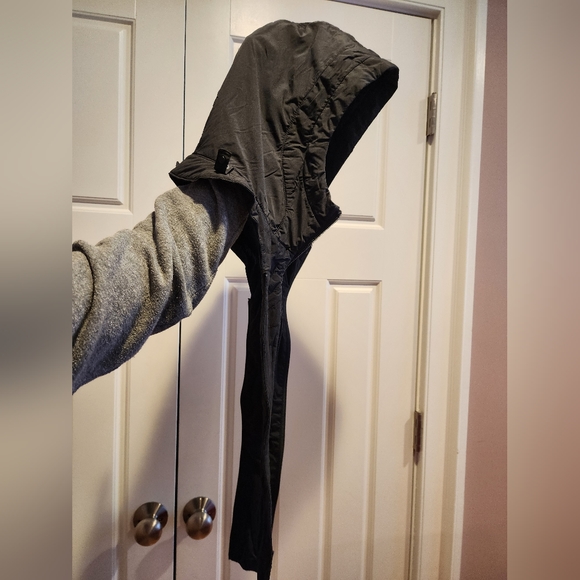 Athleta jacket - Picture 6 of 9